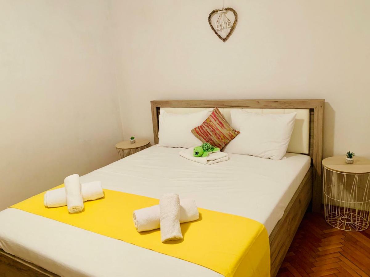 Ultracentral Apartment With All You Need: Wifi, Tv, Ac, Washer, Coffe Temešvár Exteriér fotografie