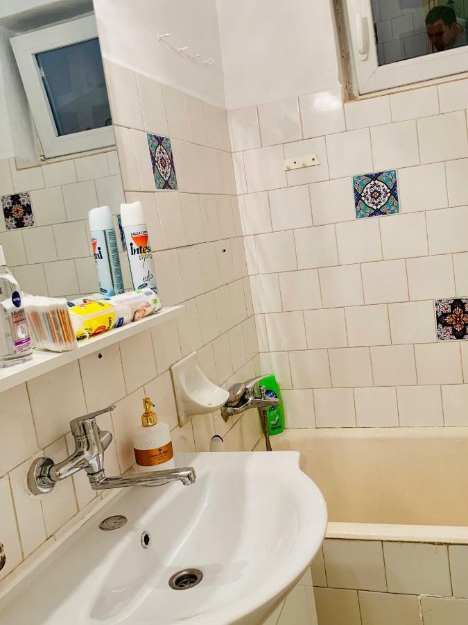 Ultracentral Apartment With All You Need: Wifi, Tv, Ac, Washer, Coffe Temešvár Exteriér fotografie